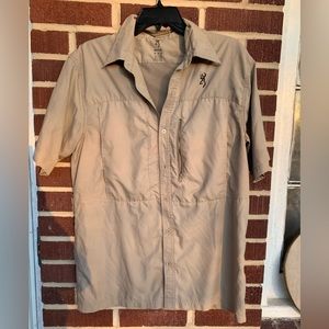 Browning short sleeve men’s shirt. Medium